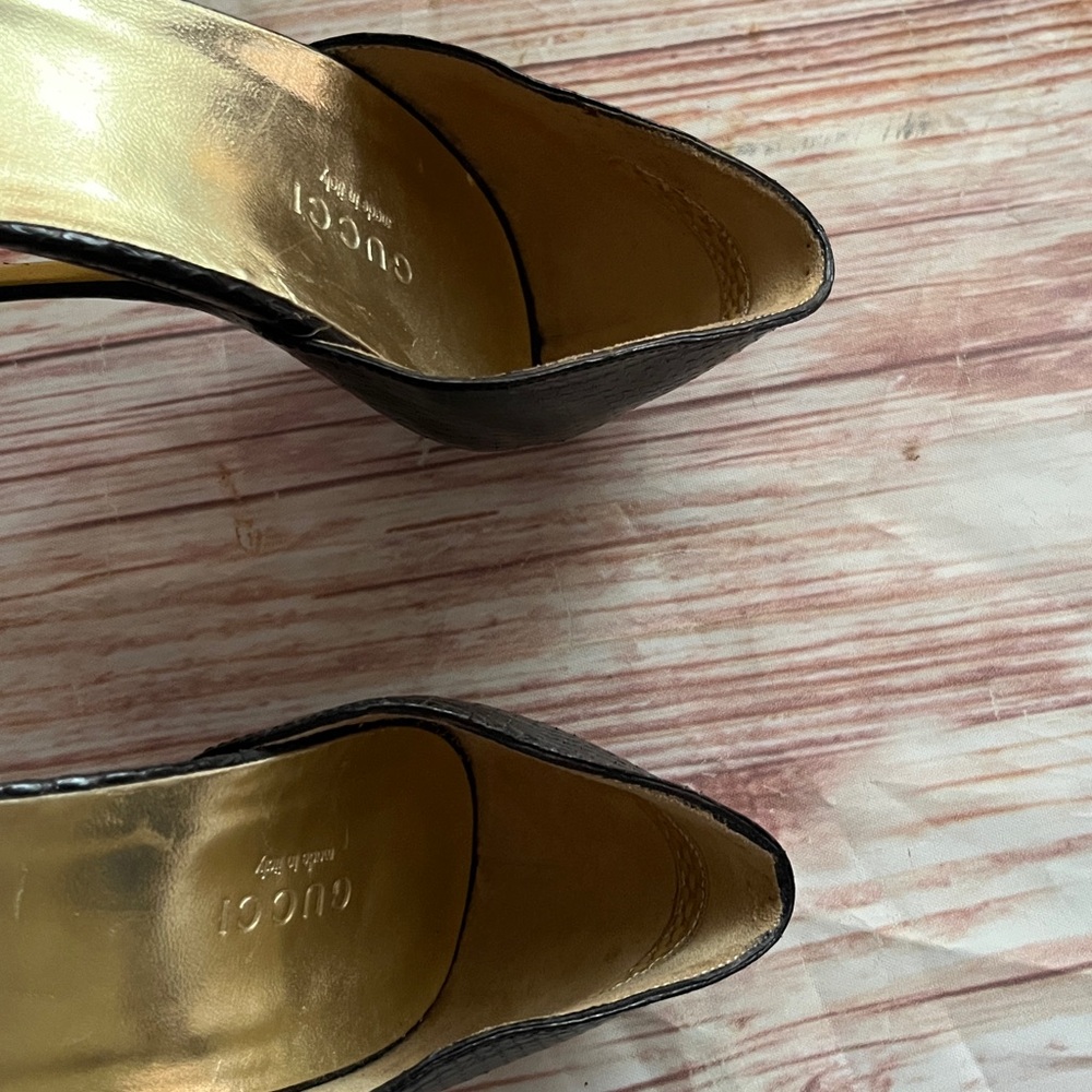 Gucci Black Lizzard Snakeskin Open Toe Heels with Gold Accent 8 1/2 B - Picture 7 of 14